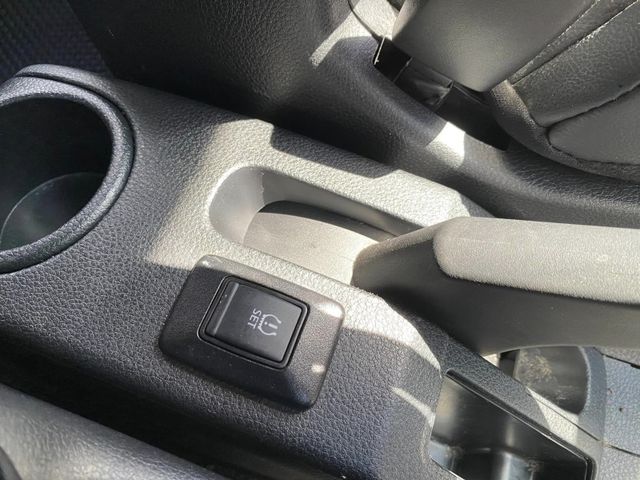 Nissan  Livina  第11張相片