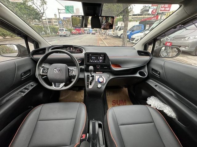 Toyota  SIENTA  第3張相片