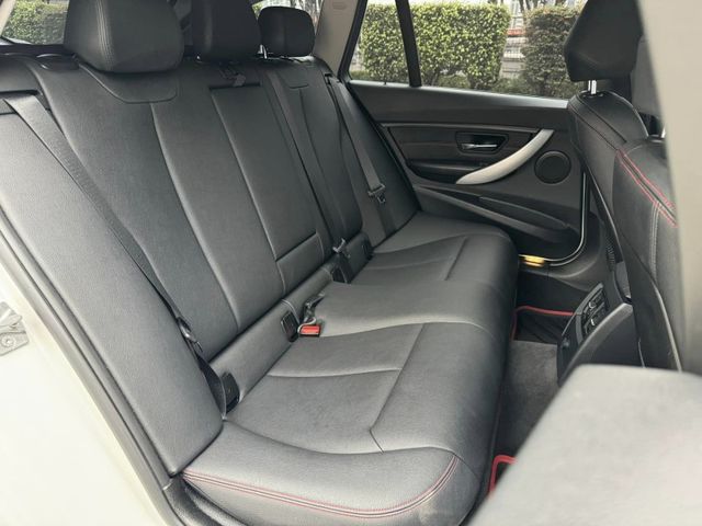 BMW/ 寶馬  3 SERIES  320i Sport Line  第8張相片