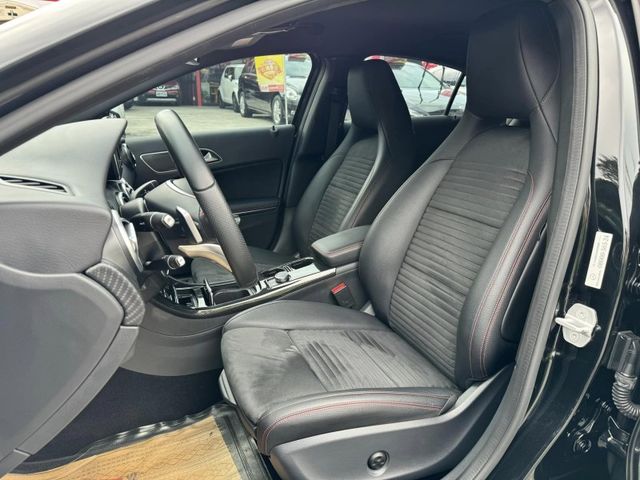 Mercedes-Benz/賓士   A-CLASS  A180  第5張相片