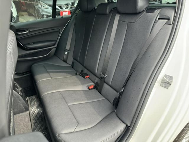 BMW/ 寶馬  1 SERIES  118i 運動版  第6張相片