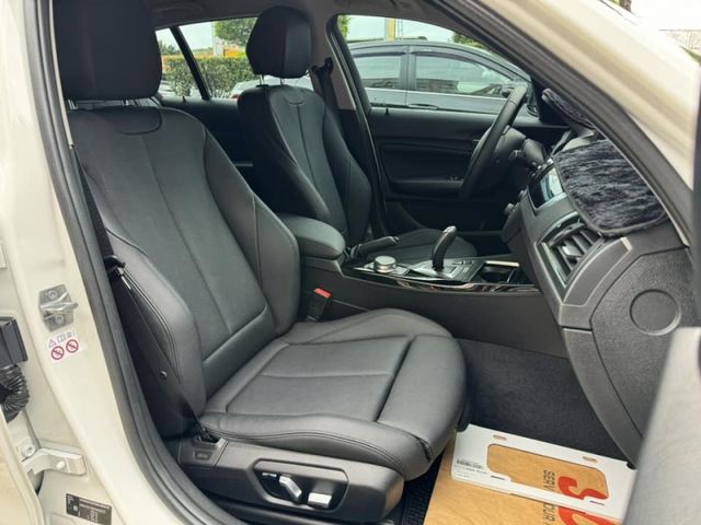 BMW/ 寶馬  1 SERIES  118i 運動版  第7張相片
