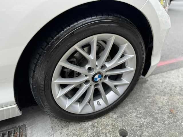 BMW/ 寶馬  1 SERIES  118i 運動版  第21張相片