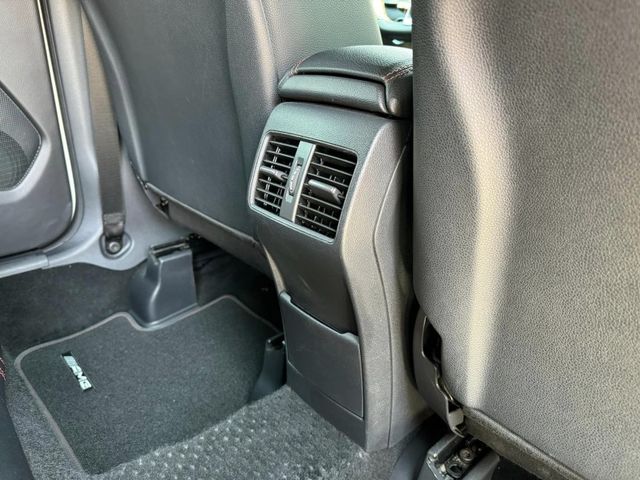 Mercedes-Benz/賓士   B-CLASS  B180  第16張相片