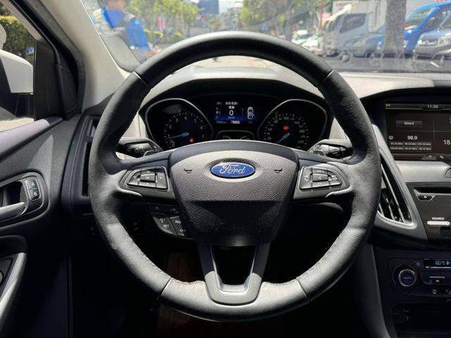 Ford/福特  Focus  第9張相片