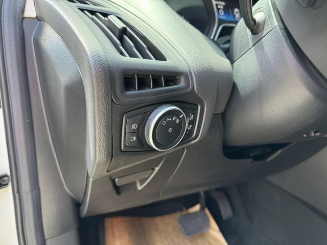 Ford/福特  Focus  第17張相片