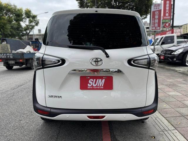 Toyota  SIENTA  第23張相片