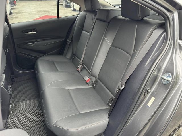 Toyota  Altis  第6張相片