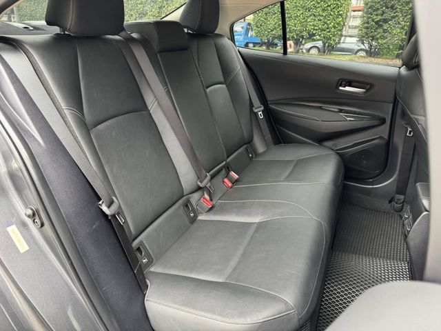 Toyota  Altis  第8張相片