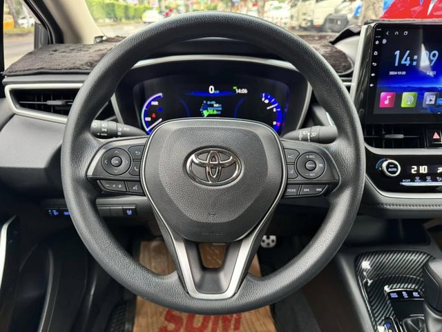 Toyota  Altis  第9張相片