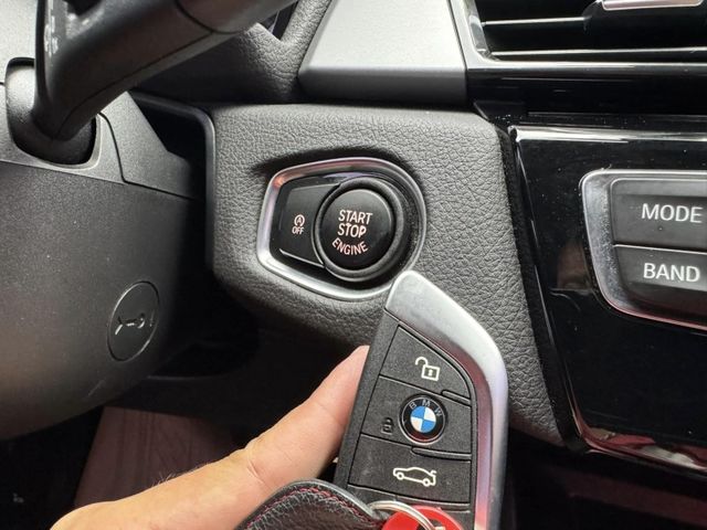 BMW/ 寶馬  2 SERIES  218i  第11張相片