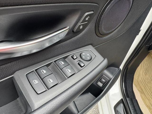 BMW/ 寶馬  2 SERIES  218i  第13張相片