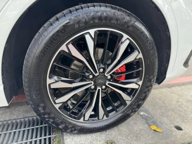 Ford/福特  Kuga  第33張相片