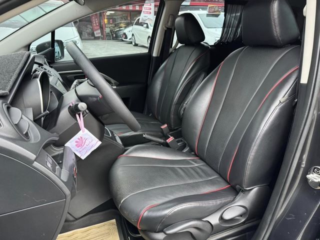 Mazda  Mazda5  第8張相片