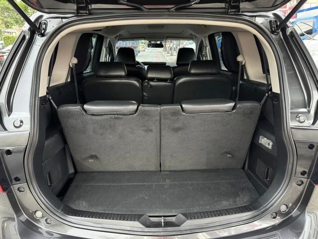 Mazda  Mazda5  第17張相片