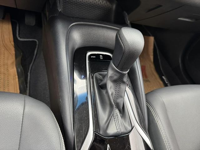 Toyota  Altis  第12張相片