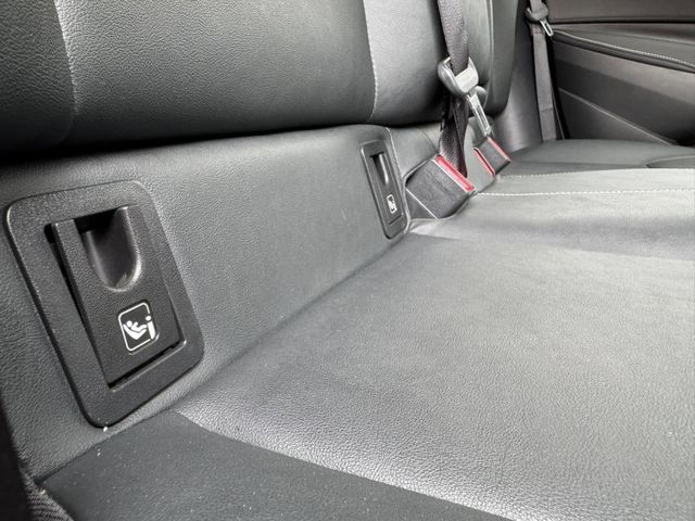Toyota  Altis  第16張相片