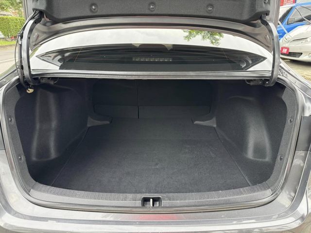 Toyota  Altis  第17張相片