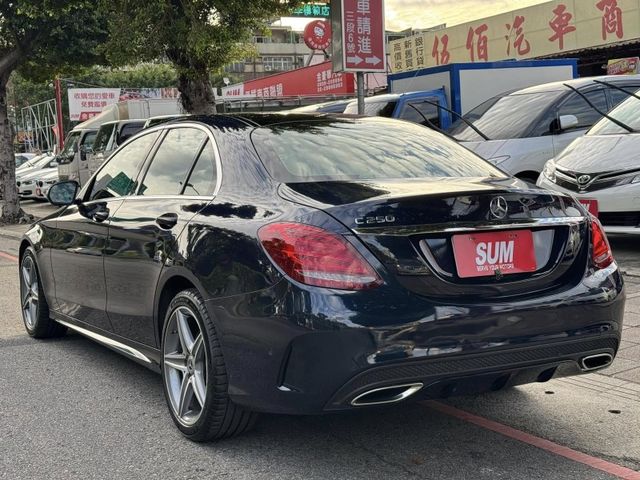 Mercedes-Benz/賓士   C-CLASS  C250  第2張相片