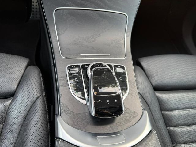 Mercedes-Benz/賓士   C-CLASS  C250  第15張相片