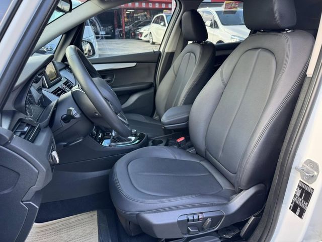 BMW/ 寶馬  2 SERIES  218i  第5張相片