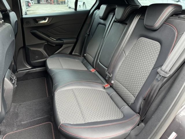 Ford/福特  Focus  第6張相片