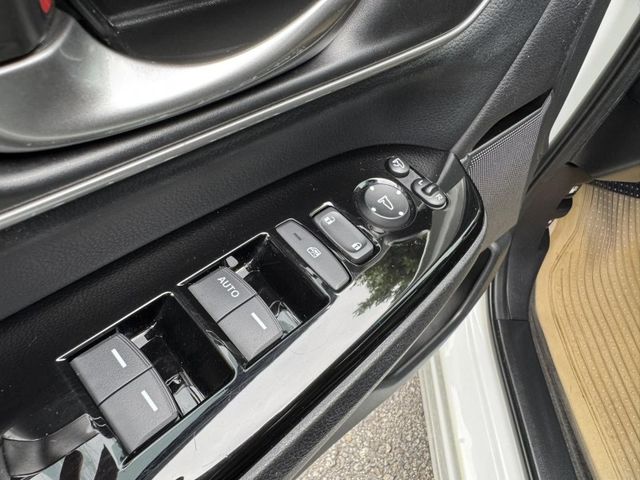 Honda  CR-V  第19張相片