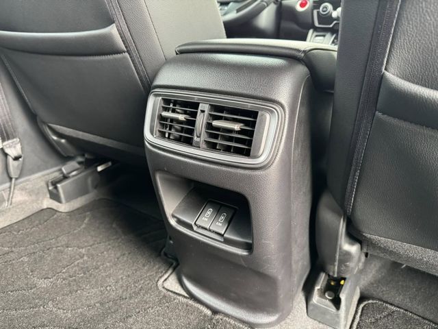 Honda  CR-V  第16張相片