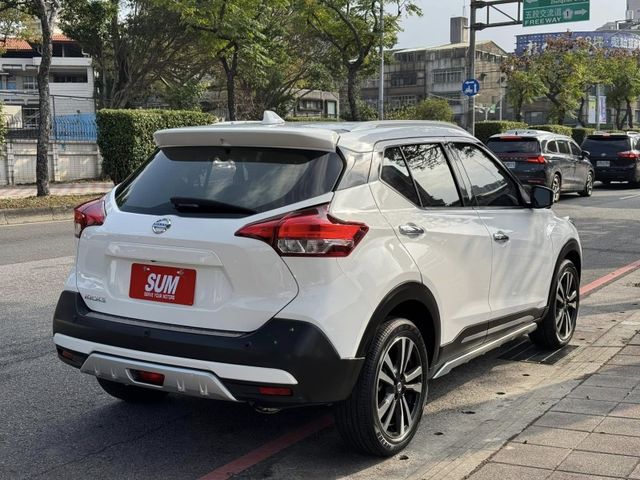 Nissan  Kicks  第25張相片