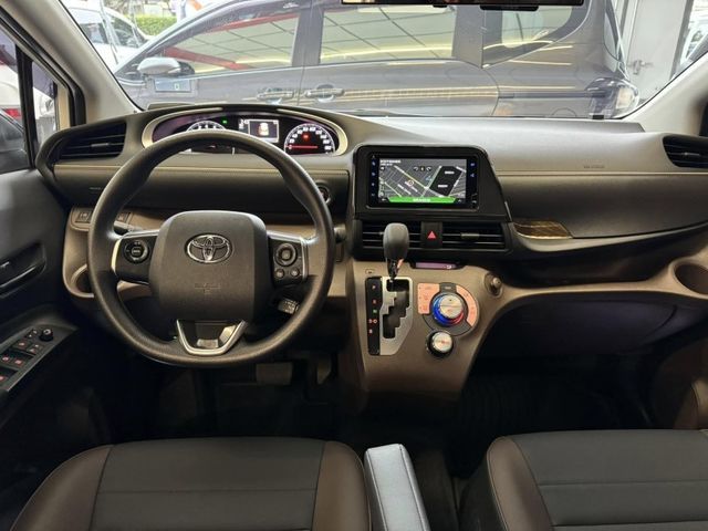 Toyota  SIENTA  第3張相片
