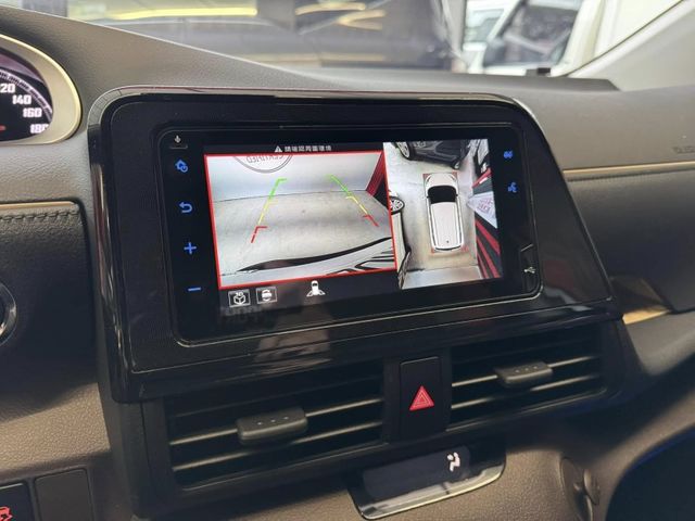 Toyota  SIENTA  第12張相片