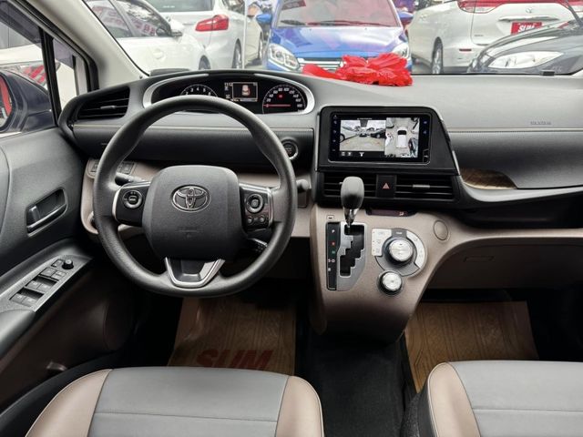 Toyota  SIENTA  第3張相片
