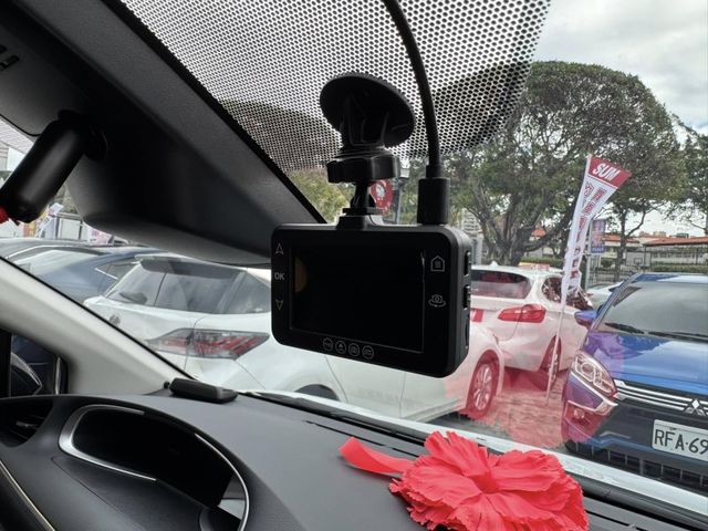Toyota  SIENTA  第18張相片