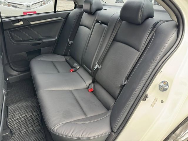Mitsubishi  Lancer Fortis  第8張相片