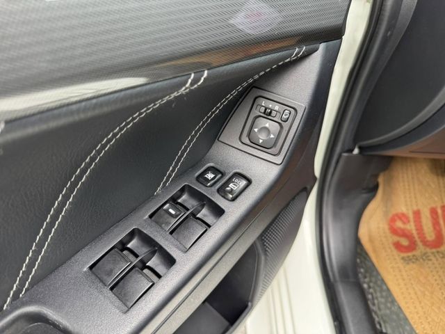 Mitsubishi  Lancer Fortis  第13張相片