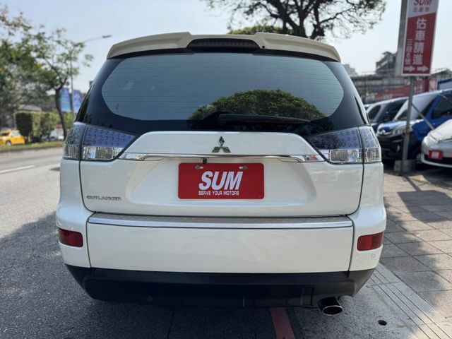 Mitsubishi  Outlander  第24張相片