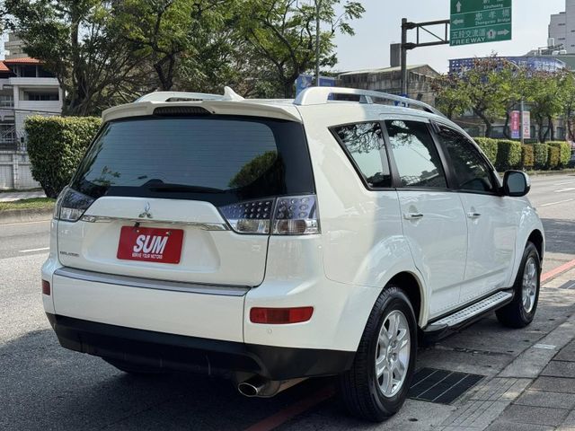 Mitsubishi  Outlander  第26張相片