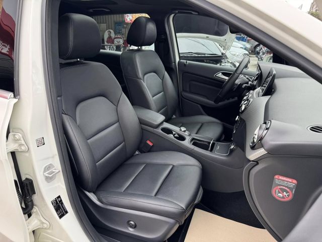 Mercedes-Benz/賓士   B-CLASS  B200  第5張相片