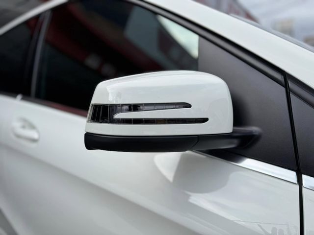 Mercedes-Benz/賓士   B-CLASS  B200  第21張相片
