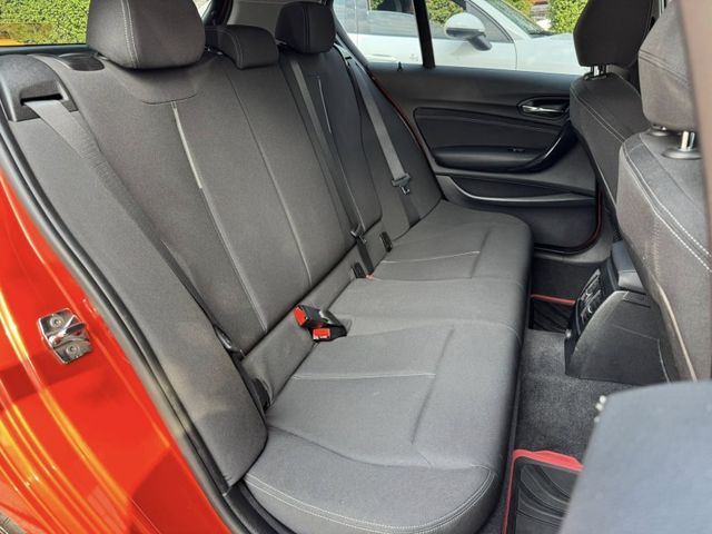 BMW/ 寶馬  1 SERIES  118i 運動版  第8張相片