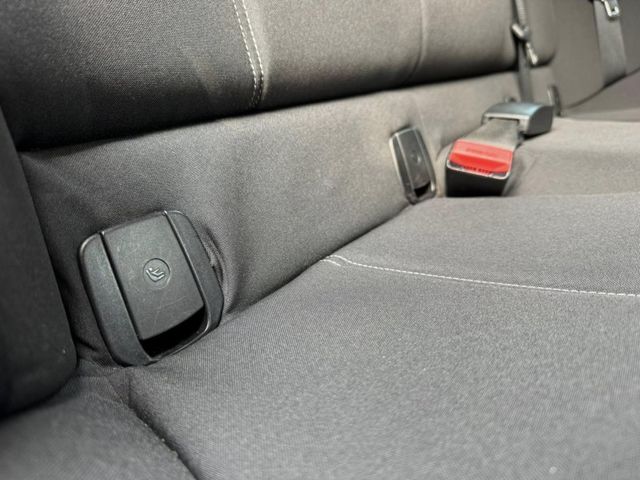 BMW/ 寶馬  1 SERIES  118i 運動版  第14張相片