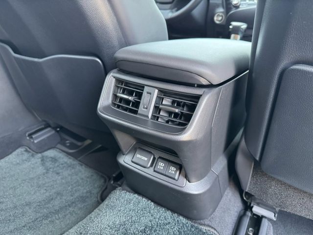 Lexus  ES200  第16張相片