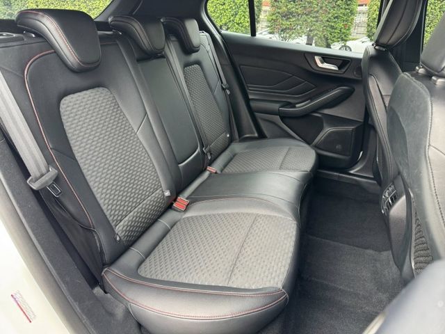 Ford/福特  Focus  第6張相片