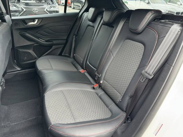 Ford/福特  Focus  第8張相片