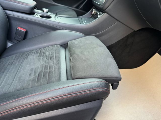 Mercedes-Benz/賓士   GLA-CLASS  GLA180  第17張相片