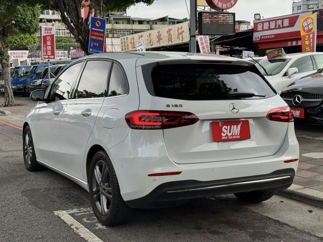 Mercedes-Benz/賓士   B-CLASS  B180  第2張相片