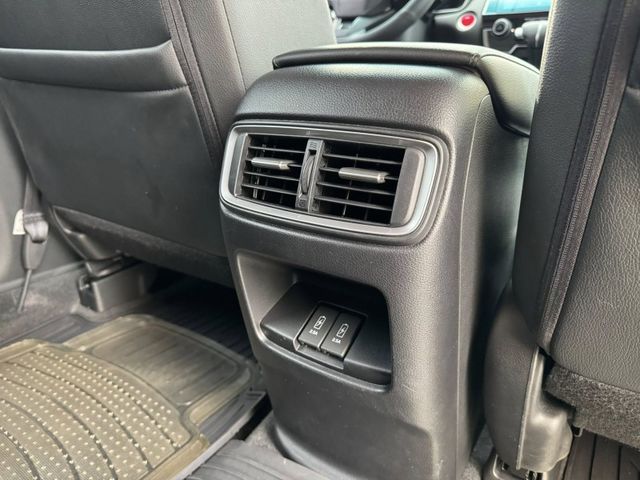 Honda  CR-V  第15張相片