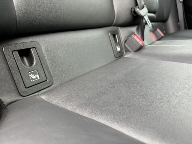 Toyota  Altis 金鑽店~自用車證只跑5萬公里，ACC跟車+車道偏移，AEB自動煞停，恆溫  第16張相片