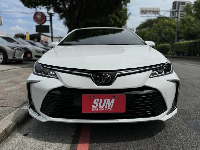 Toyota  Altis 金鑽店~自用車證只跑5萬公里，ACC跟車+車道偏移，AEB自動煞停，恆溫  第22張相片
