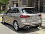 Mercedes-Benz/賓士   B-CLASS  B200 金鑽店~賓士總代理 B200 銀灰色 1.3 渦輪增壓 163匹馬力 前輪驅動 雙離合器7速自  第2張縮圖